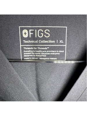 FIGS Technical Collection Scrub Top XL Black thumbnail 3