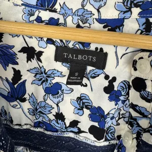 Talbots Floral Button Down Shirt Small‎ Blue Cottage Preppy Office Lightweight thumbnail 5