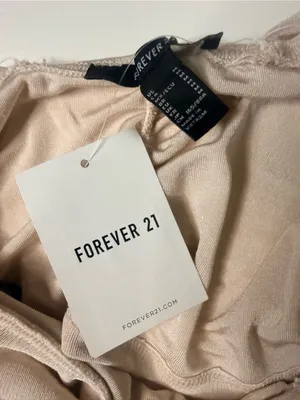 Forever 21 Beige Ruched Halter Cross-Back Crop Top thumbnail 7