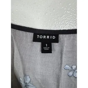 Torrid Floral Button Front Midi Dress Black V-Neck Short Sleeve Pockets Size 1 thumbnail 4