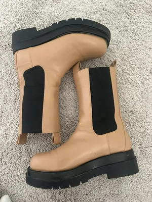 Brown Tan Nude Platform Chunky Boots Size 8.5 thumbnail 1