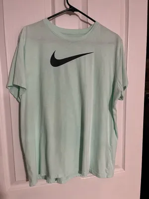 Nike Tee Shirt thumbnail 1