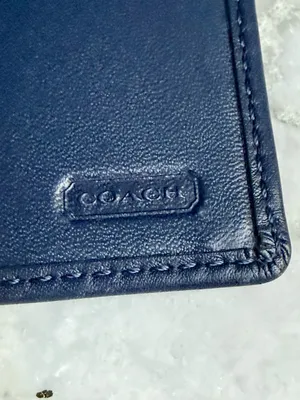 Vintage Coach Blue Leather Turnlock Checkbook Wallet Contrast Stitching thumbnail 13