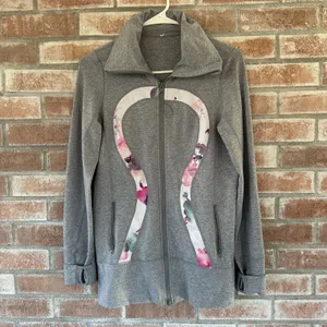 Lululemon In Stride Full Zip Gray Floral Jacket Size 6 thumbnail 3