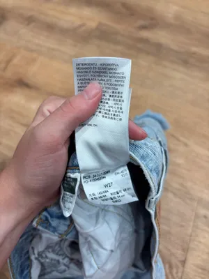 Levi’s 501 Jean Shorts Denim Button Fly thumbnail 4