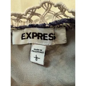 Express Floral Blue lace Long Sleeve blouse shirt top Size Large thumbnail 5