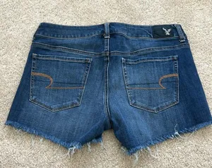 Women’s American Eagle Shorts thumbnail 4