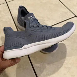 APL TechLoom Breeze Sneakers  Womens Size 9.5 thumbnail 8