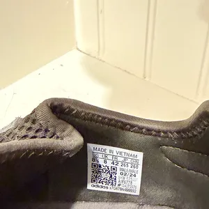 Adidas Women’s Shoes thumbnail 2