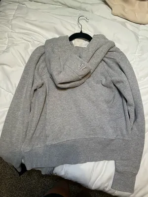 Lululemon jacket  thumbnail 2