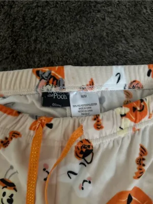 Winnie the Pooh Halloween Pjs bottoms Size Medium 0252 thumbnail 2