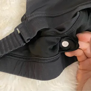 Lululemon Black Yoga Sports Bra Size 10 Medium Large thumbnail 4