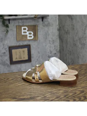 NWT Naturalizer Niche Slide Sandal Metallic Leather Studded Champagne Brown 8M thumbnail 10