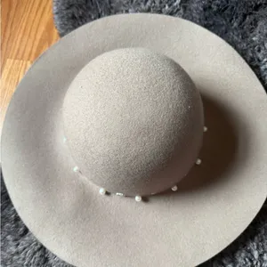 Vince Camuto Tan Hat with Pearl Embellishments thumbnail 3