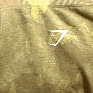 NWOT GYMSHARK yellow/Green Camouflage Shorts thumbnail 3