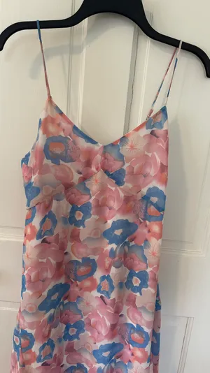 Boutique Floral Maxi Dress thumbnail 3