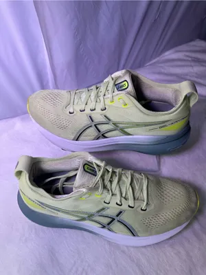 ASICS Running Shoes - Pale Green with Yellow Accents thumbnail 2