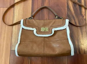 Apt 9 bag thumbnail 1