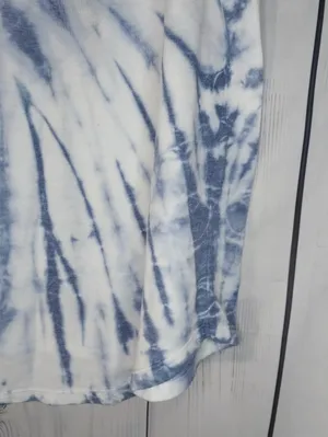 American Eagle Blue and White Tie-Dye Boho Festival Tank with Lattice V-Neck thumbnail 7