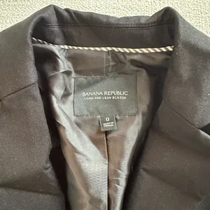 Banana Republic Blazer thumbnail 2