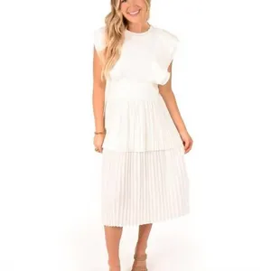 Emily McCarthy Chloe Dress in Linen White Women's‎ Size Medium thumbnail 2
