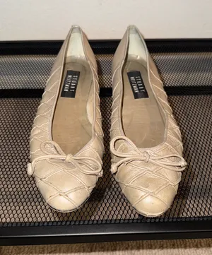 Stuart Weitzman Quilted Ballet Flats in Metallic Beige thumbnail 1