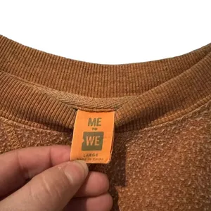 PacSun Me to We‎ Kansas Falcons Crewneck Sweatshirt Size Large thumbnail 2