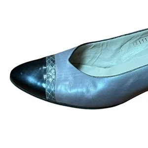 Salvatore Ferragamo Heels Womens Sz 8.5 NN Gray Leather Cap Toe Block Heel Italy thumbnail 11