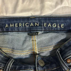 American Eagle Jeans Size 32, Inseam 30 inches thumbnail 6