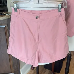 Matching Set Rose Pink Button Vest Comfy Shorts New Size XS thumbnail 3