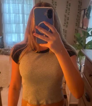 Brandy Melville Top thumbnail 1