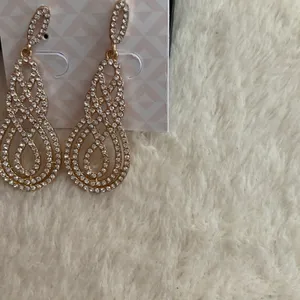 D’Bello rhinestone Drop Earrings Gold thumbnail 3