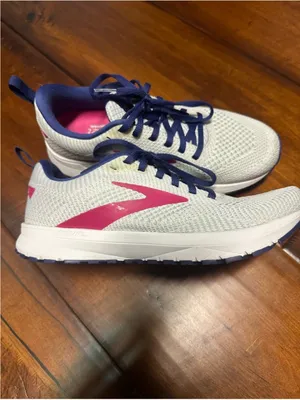 Brooks Revel Gray, Pink & Navy Women's Running Sneakers thumbnail 3
