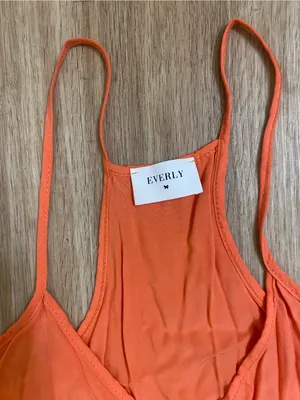 Everly Bright Orange V-Neck Tiered Spaghetti Strap Camisole thumbnail 3