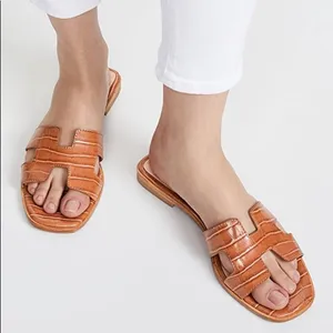 ✨ HP✨Steve Madden Slide Sandals✨ thumbnail 1