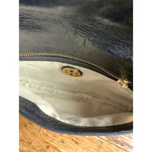 Tory Burch Reva Black Leather Detachable Gold Chain‎ Crossbody Clutch thumbnail 9