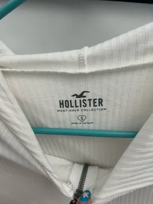 Hollister Zip-Up thumbnail 2