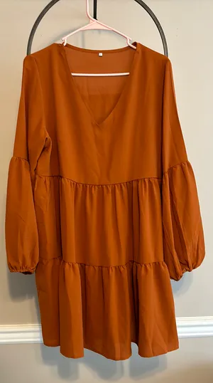 Dress Size L thumbnail 1