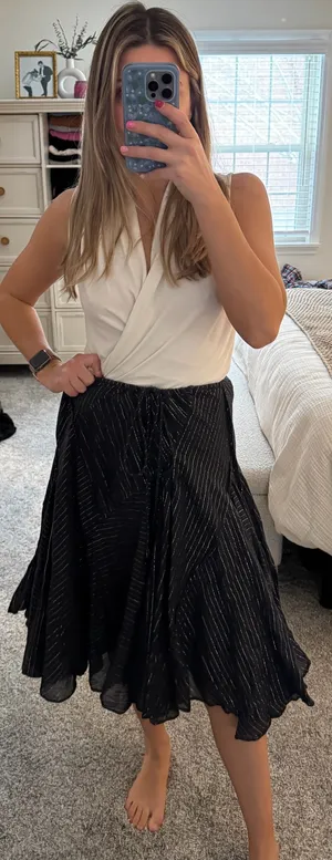 Boutique Black patterned skirt thumbnail 2