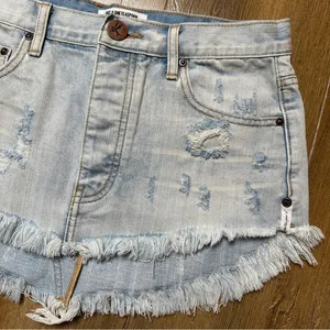 One Teaspoon One X Junkyard Denim Mini Skirt in Phoenix Size 25 Distressed Light thumbnail 5