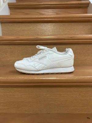 Reebok Classic White 90s Style Casual Shoes with Tan Bottoms thumbnail 3