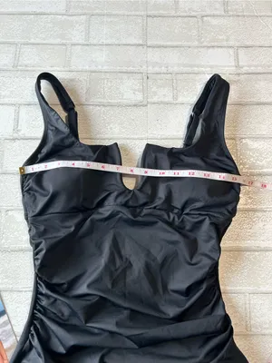 Cupshe Black V-Notch One-Piece Swimsuit Beach or Pool Size Large thumbnail 4