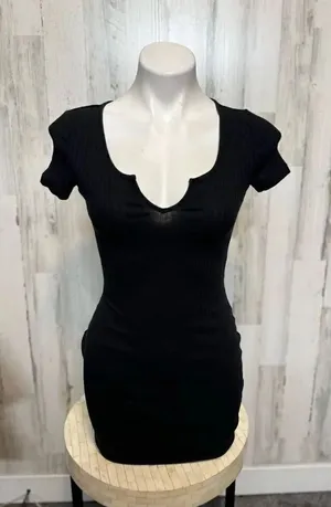 Black mini dress thumbnail 1