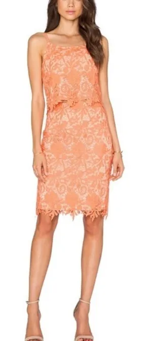 Alice + Olivia Farrel Midi Pencil Skirt in Coral & Nude Floral Lace Size 6 Lined thumbnail 1
