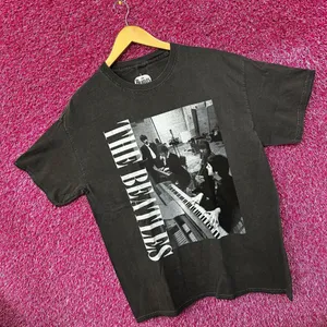 The Beatles Mineral wash Rock Tshirt size M/L thumbnail 3