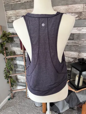 Lululemon Pace Perfect Loose Semi Cropped Athletic Tank Top Size 6 No size tag thumbnail 2