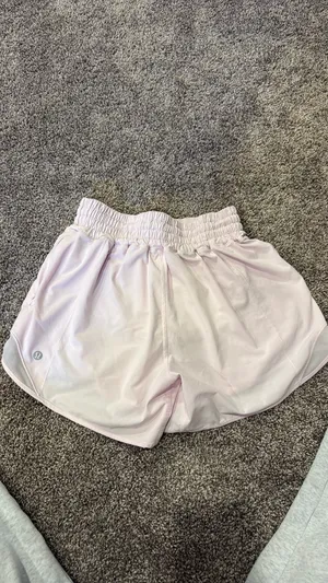 Lululemon Shorts thumbnail 2