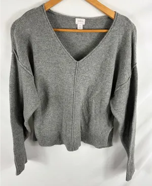 Auden V Neck Relaxed Fit Sweater Grey Size Small thumbnail 1