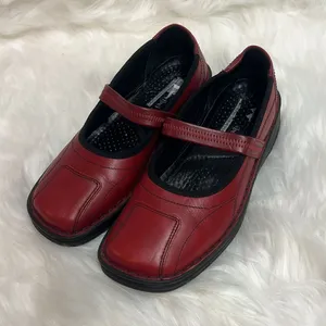 Josef Seibel woman’s‎ red maryjane flats Size 38-7.5/8 BIN 15 thumbnail 2