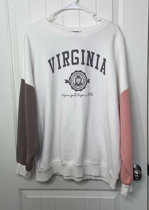 EUC Primark‎ women’s white colored sleeve fleece lined decal crewneck large thumbnail 1
